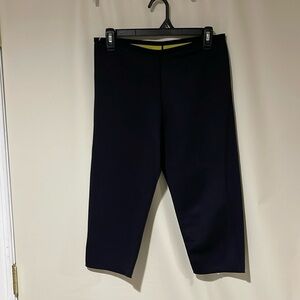 Hot Shapers Capris Women's Large NWOT